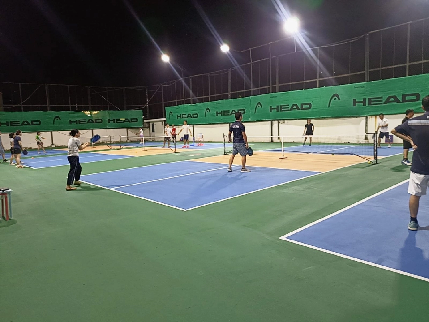 Tổng hợp danh sách các sân Pickleball quận Long Biên, Hà Nội uy tín và chất lượng nhất | ShopVNB