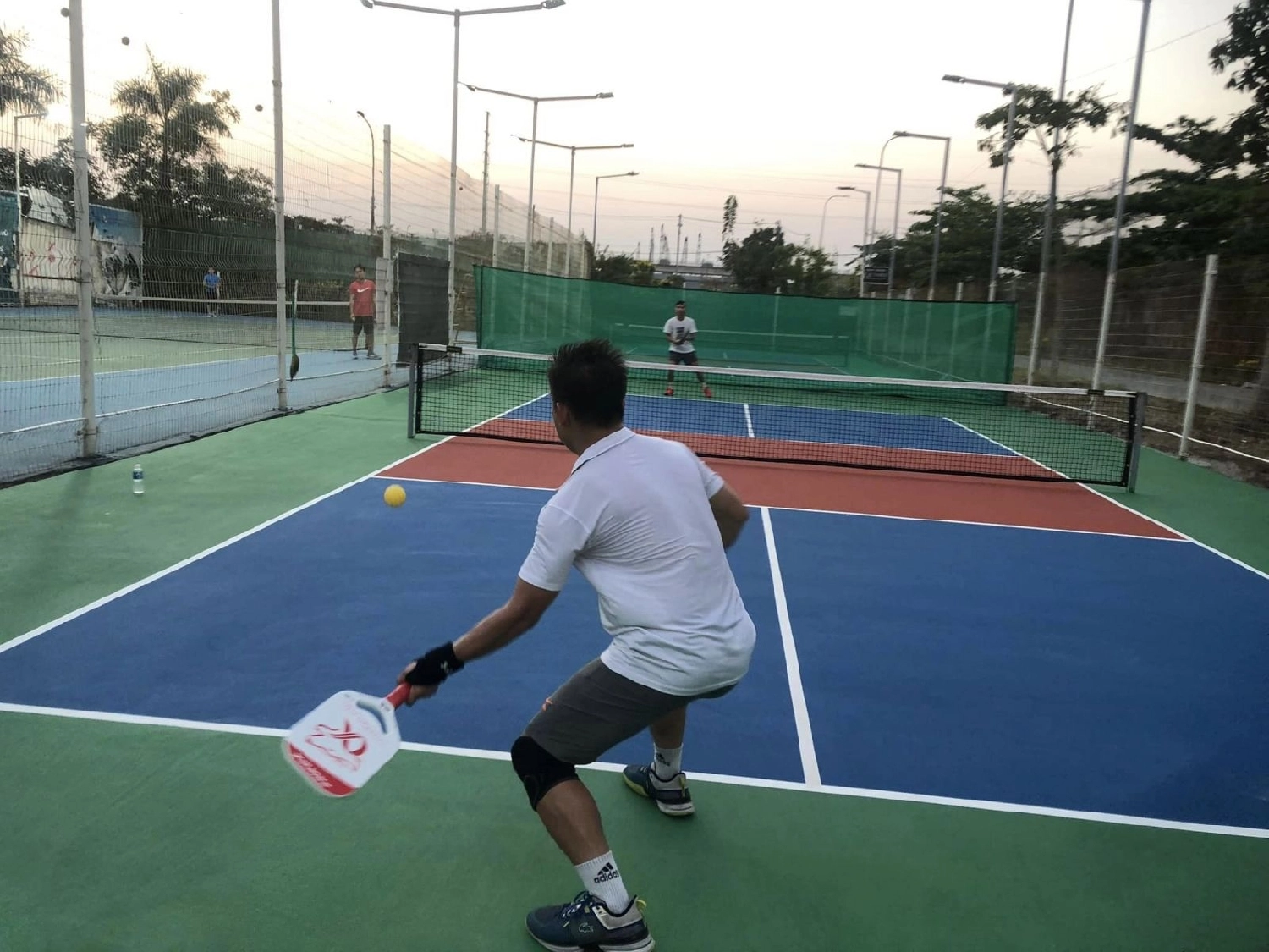 Tổng hợp danh sách các sân Pickleball Thủ Đức uy tín và đáng chơi nhất hiện nay | ShopVNB