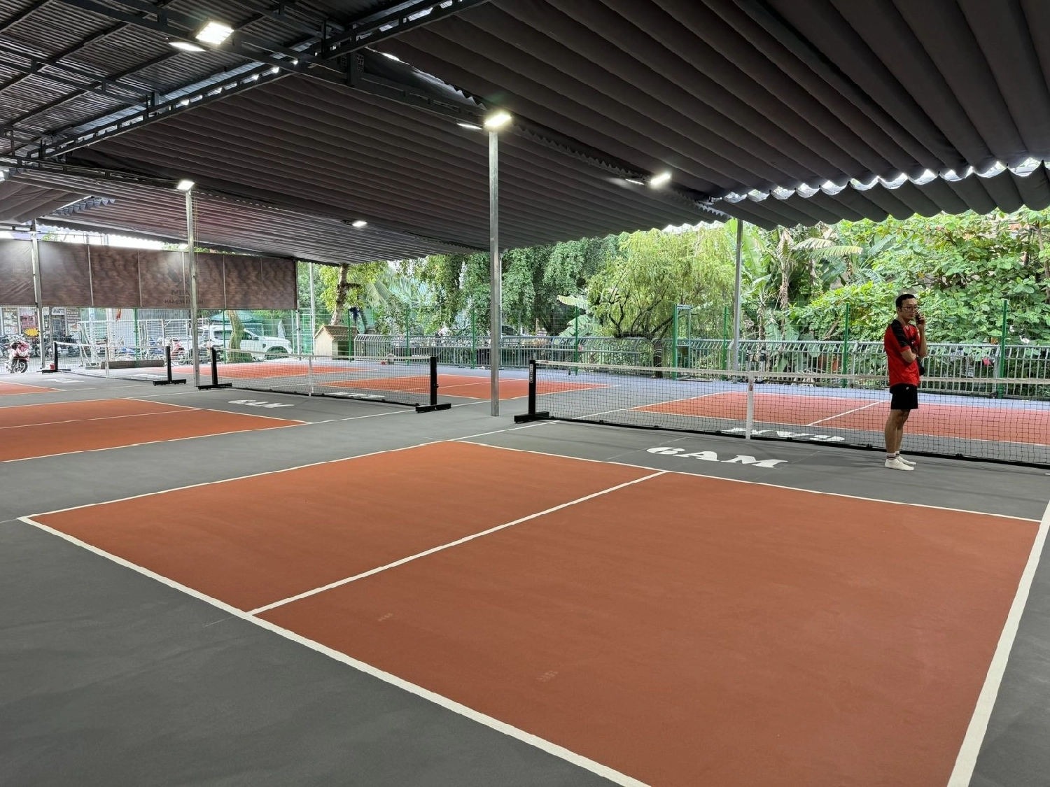 Tổng hợp danh sách các sân Pickleball Thủ Đức uy tín và đáng chơi nhất hiện nay | ShopVNB